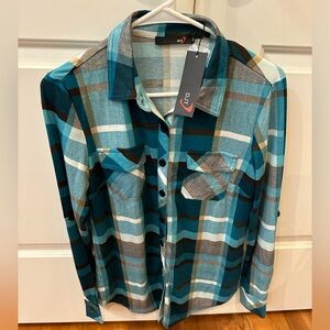 Women’s plaid shirt